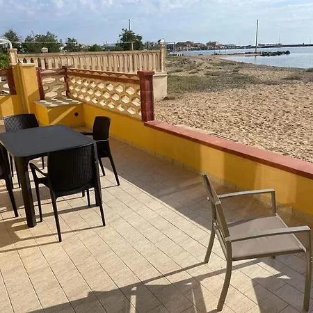 La Casa Sul Mare Apartment *